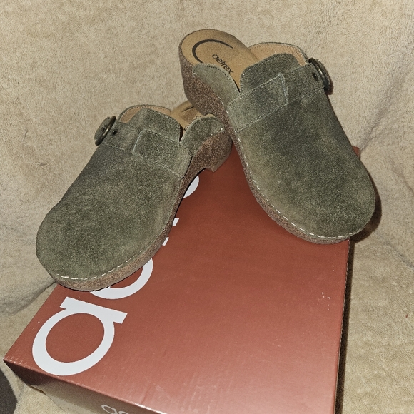 New Aetrex Madison Clogs sz 7 - Picture 3 of 7